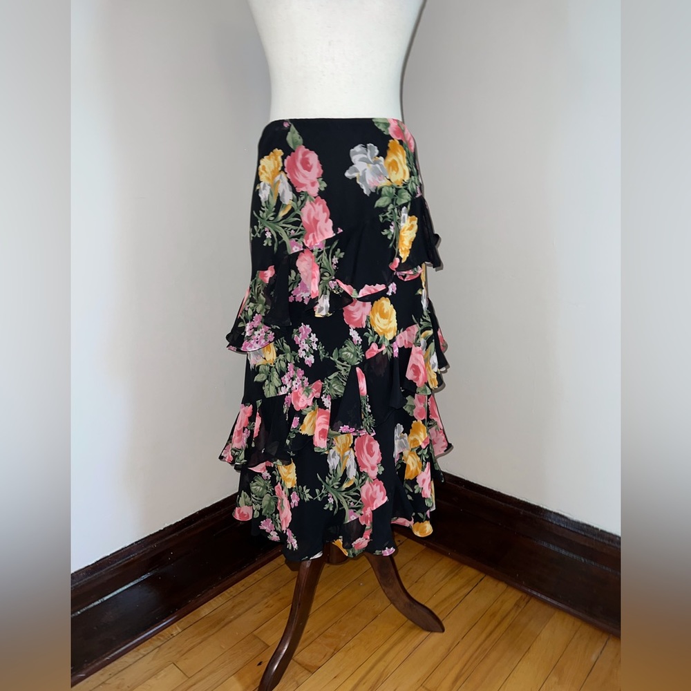 Pretty Chaps Floral Asymmetric Tiered Skirt!